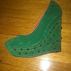 Green/Orange Wedges